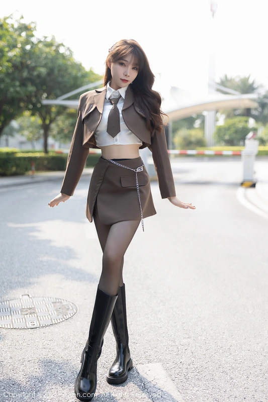 XIUREN秀人网 2021.12.03 NO.4299 - 芝芝Booty